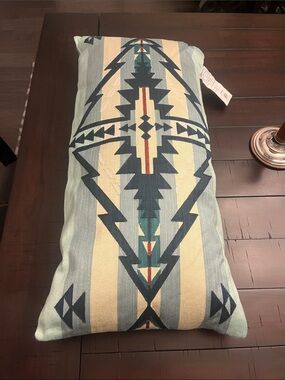 Pendleton Trapper Peak Decor Hug Throw Pillow 14”x30” blue new Southwestern